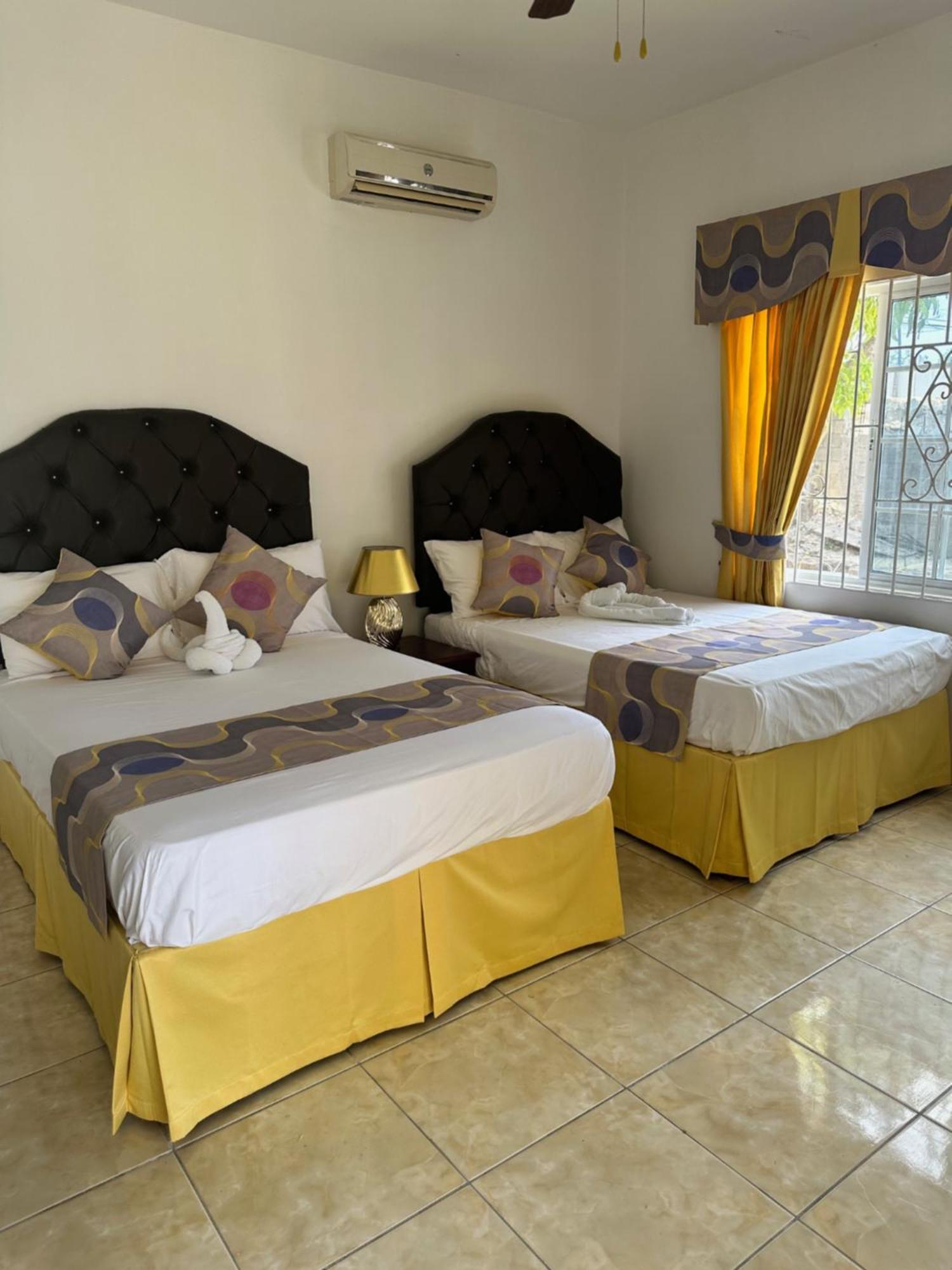 Ocean Sight Villa Montego Bay Extérieur photo